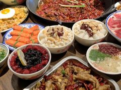 -萍姐火锅·公路夜市(武汉首店)