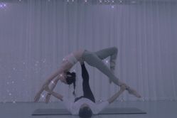 -亚太瑜伽普拉提学院