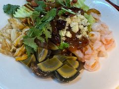 -喝丢一只鞋海鲜烧烤·海肠捞饭(东关街店)