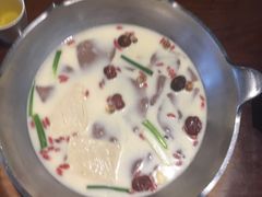 -无老锅(苓雅店)