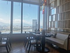 -三迪希尔顿酒店欢厨自助餐厅·高空闽江全景