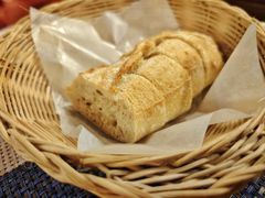 餐前面包-LA MAISON公鸡和龙(蛇口店)
