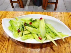 爽口黄瓜-欢乐牧人蒙古炭烤羊腿(四平路店)