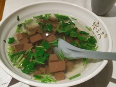 -馋三尺蟹粉小笼(人民广场店)