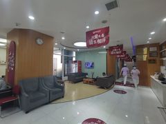 -雅悦齿科(顾村公园店)