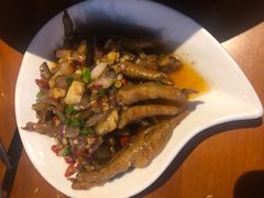 -鸿通城购物中心