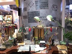 -十八字金·银饰·拼豆·开蚌DIY(魏公芳华里店)