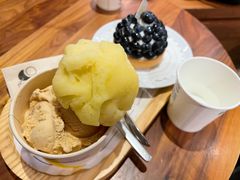 -LUNEURS月乐诗·烘焙甜品(华山路店)