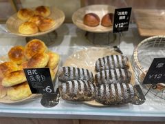 -分子跳动鲜活面包(五一大道店)