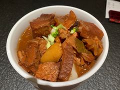 -蝴蝶里·粤菜·点心(滨江龙湖店)