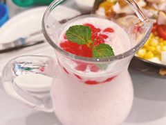 草莓酸奶-Lilliput·粒粒堡亲子餐厅(嘉定宝龙店)