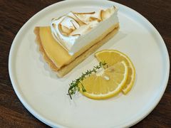 -Chom Cafe and Restaurant