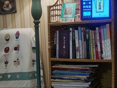 -Rabbit Cafe私房西餐甜点咖啡(栖霞路店)