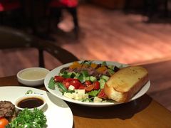 -JINNS锦时 steak&pizza(浸信会礼拜堂旧址店)