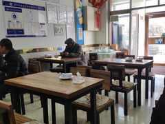 大堂-老城墙炖吊豆饭