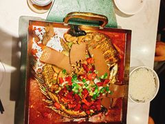 -渝是乎酸菜鱼(龙旗购物中心店)