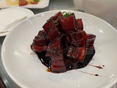 本帮红烧肉-东方明珠老上海8号餐厅
