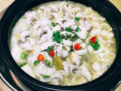 -百岁我家酸菜鱼(龙湾万达店)