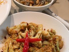 -渔语鱼酸菜鱼新川菜(来福士店)