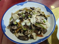 炒杂菌-邱二餐馆