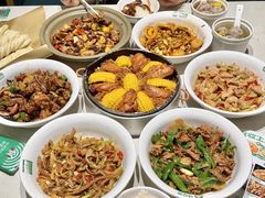 -绿草地·湘菜(7mall店)