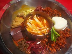 -谭鸭血老火锅(漳州路店)