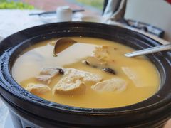 -荣誉海鲜酒楼(海湾店)