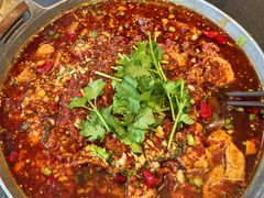 -万重锦·人文川菜馆(骡马市店)