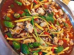 -兔行天下-鸿鹤鲜锅兔(中海国际店)