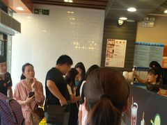 等位区-CoCo都可(大华二店)