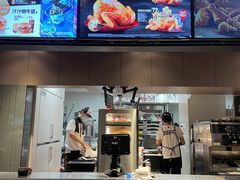 -肯德基(春申店)