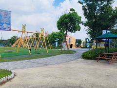 -季高兔窝窝亲子园(上海薰衣草公园店)