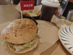 -必胜客(大宁路店)