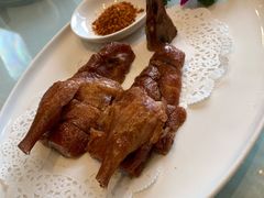即烧昆明烫手乳鸭-螃蟹之家·新加坡特色料理(银泰中心in99店)