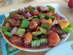 菠萝咕咾肉-淇沙湾渔村餐厅