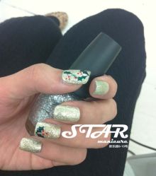 22-STAR美甲店