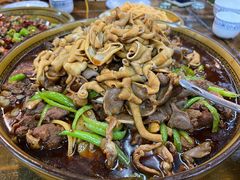 -一品红烧鸭特色川菜(三岔湖店)