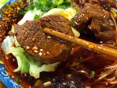 极品牛肉面-蒋六十八梯眼镜面(狮子坪店)