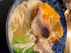 -铭牛烧肉·和牛海鲜自助(高新月牙湖店)