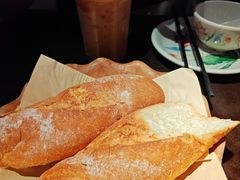 -大头虾越式风味餐厅(光明广场店)