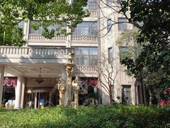 -东湖宾馆金玫瑰酒吧