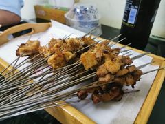 -清真磊磊烧烤老店(饮虎池街34号店)