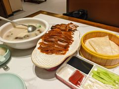 -梅利汴京烤鸭•开封豫菜地标店(东大街店)