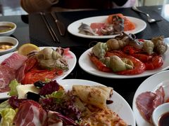 -圣丰索菲特·2 On 988 Café 自助餐厅