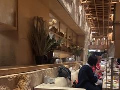 -雍和会海鲜姿造自助(湖东路店)