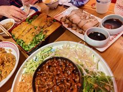 -满园烤鸭·春饼(抚顺万达店)
