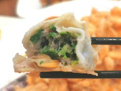 荠菜嘎啦肉锅贴-今鲜源大酒店·中华餐饮名店(新湛路店)