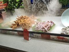 -四囍码头海鲜烧烤自助火锅(外滩南京东路悦荟广场店)