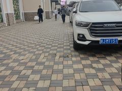 -斯普瑞斯奥特莱斯