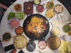 -岗上渣渣老火锅(两路口店)